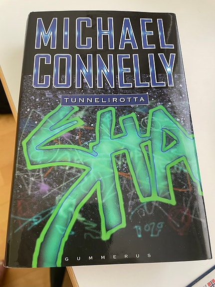 Michael Connelly Tunnelirotta kovakantinen kirja