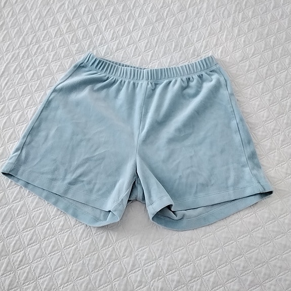 Lindex shortsit tytölle koko 134/140cm. sininen