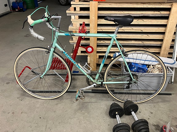 Bianchi-kilpapyörä.
