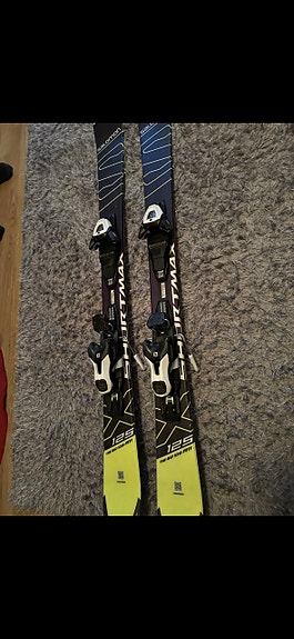 Salomon Shortmax 125 laskettelusukset 125 cm siteillä