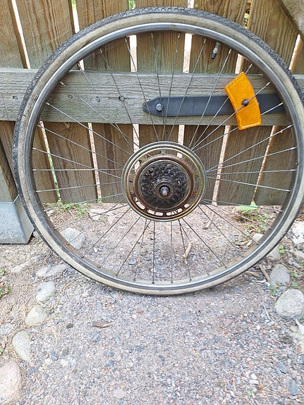 Polkupyörän takavanne 26" 5 rattainen!