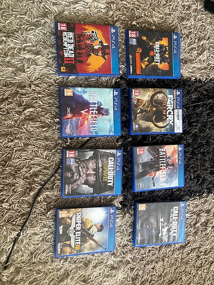 Playstation 4 pelipaketti