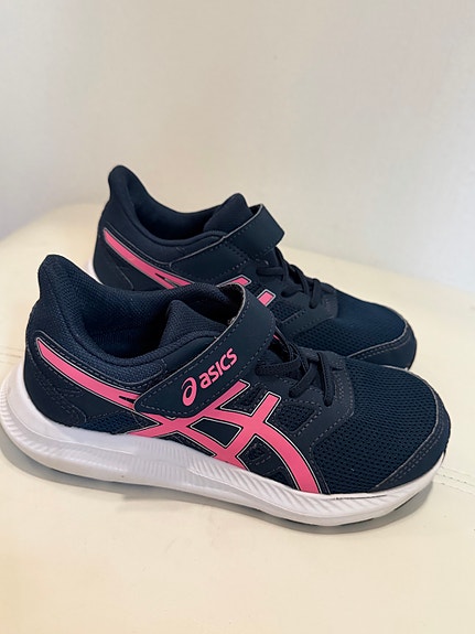 Asics lenkkarit koko 33.5