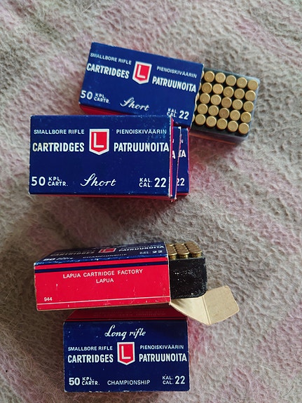 Lapuan vanhaa 22 lr ja 22 short patruunaa