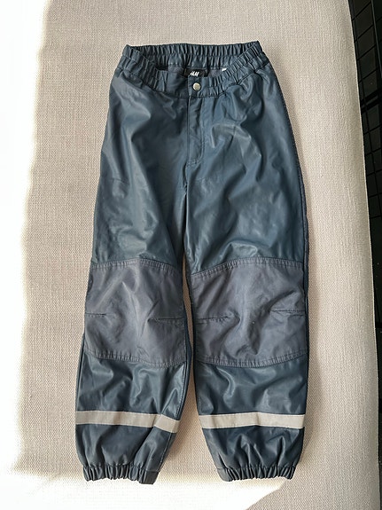 UlkoHousut H&M 122