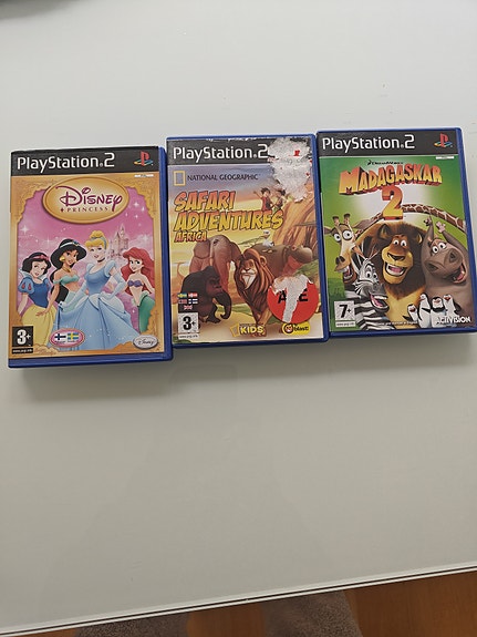 Playstation 2 lastenpelit Disney, Safari Adventures, Madagascar 2