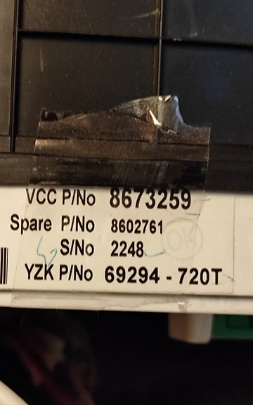 Volvo S80 vm. 2004 mittaristoa etsimässä