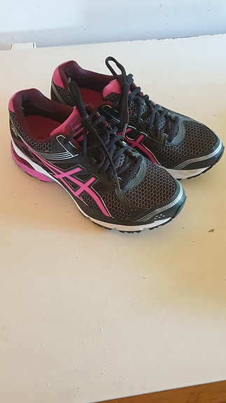 Asics gel-pulse 7 goretex juoksulenkkarit