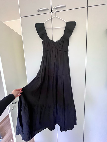 Bikbok musta maximekko koko M
