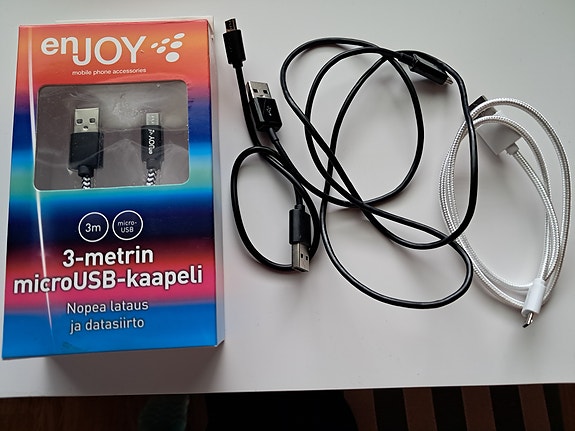 Micro USB kaapelit 4 kpl