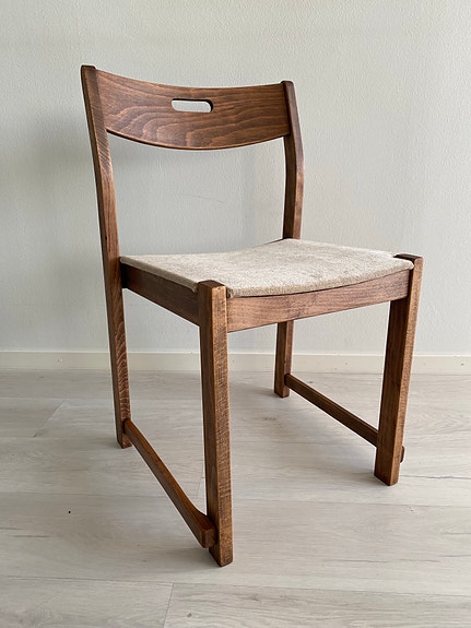 Tanskalainen mid-century modern tuoli (vahattu ja verhoiltu)