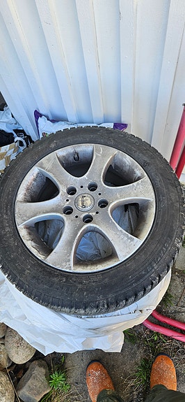 15" nastarenkaat 195/60r15