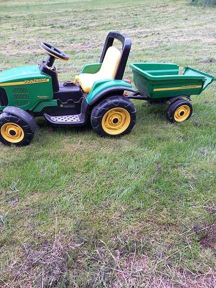 Akku traktori JOHN DEERE
