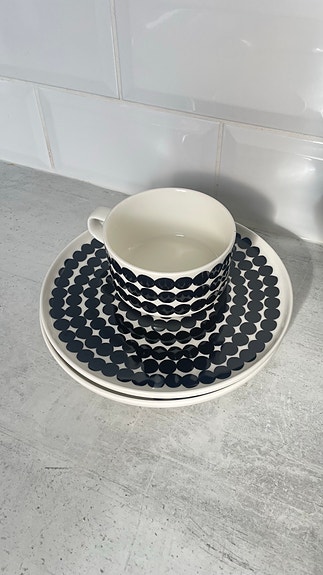Marimekko Oiva Siirtolapuutarha astiat