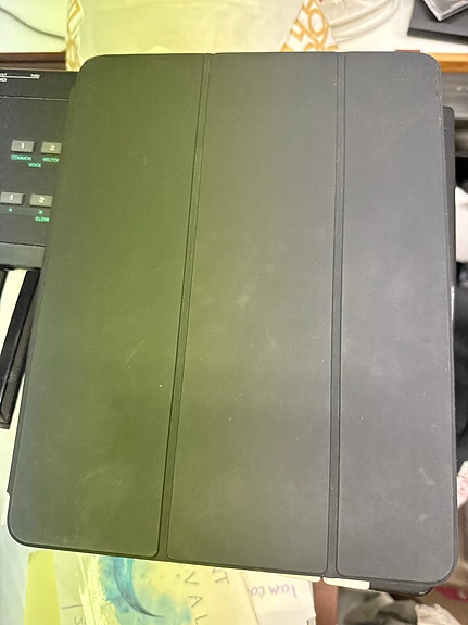 Tabletin suojakotelo musta iPad 12.9”