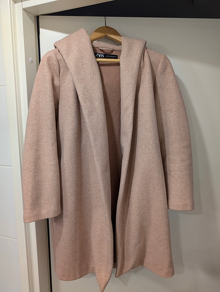 Zara beige villakangastakki vyöllä