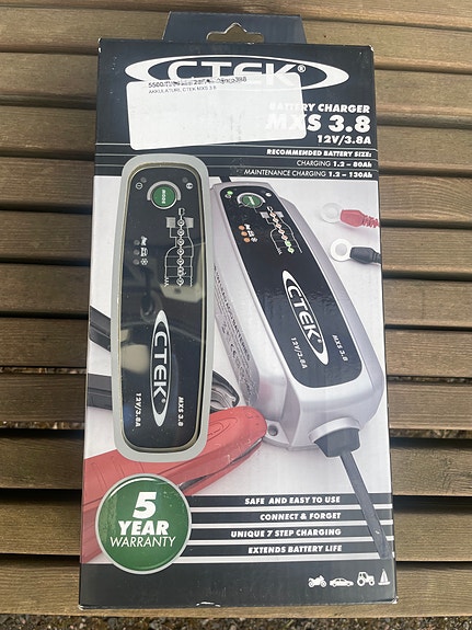 Ctek akkulaturi 12v/3.8A