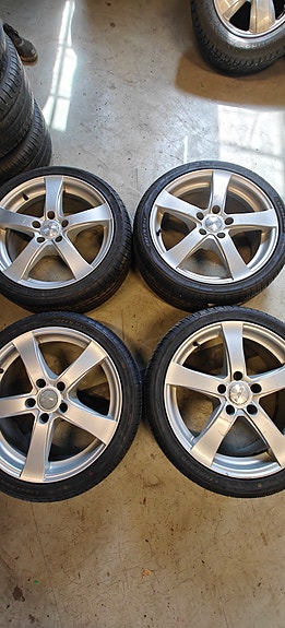 4kpl 17" 5x112 Dezent alut ja 215/40R17 kesärenkaat