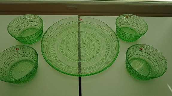 Iittala kastehelmi astiat omenan vihreä