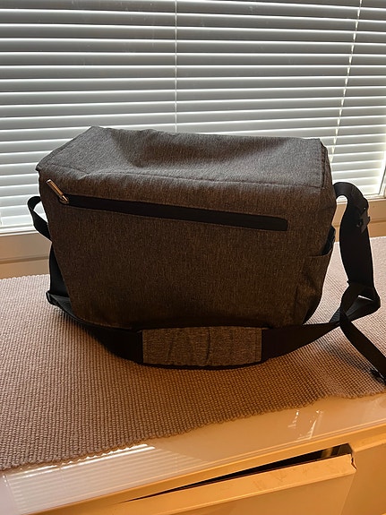Britax hoitolaukku harmaa