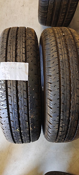 2kpl 195/75R16C Nordman pakettiauton kesärenkaat