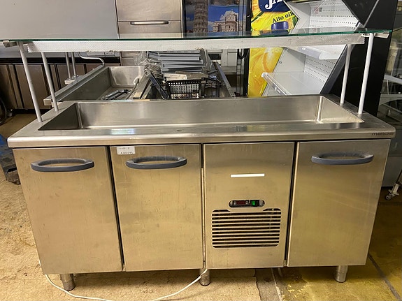 Cold drawer units