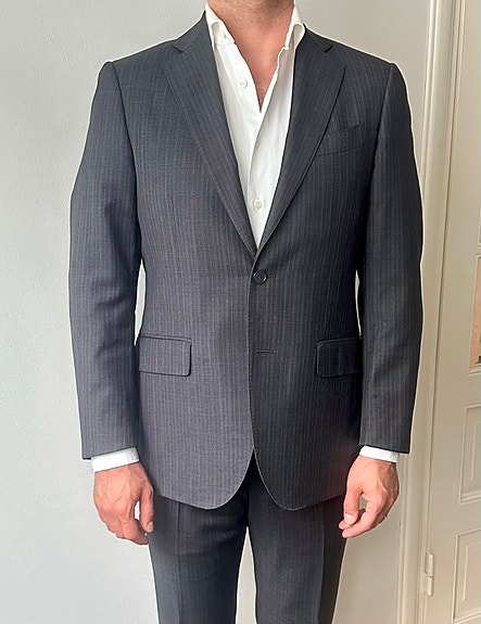 Lardini harmaa miesten puku, koko 48