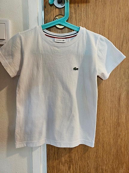 Lacoste t-paita koko 104 valkoinen unisex