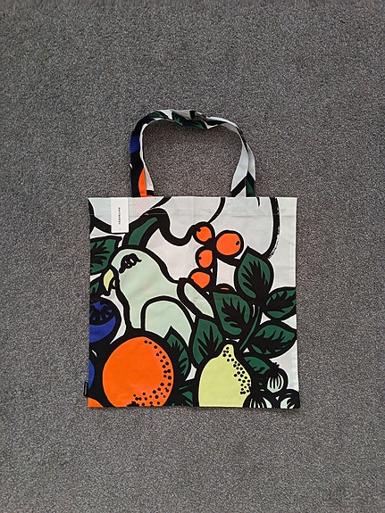 Marimekon kangaskassi 44×43