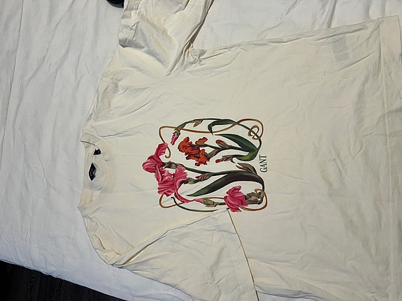 GANT Women's T-Shirt