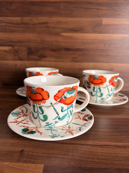 Iittala korento kahvikupit ja aluslautaset