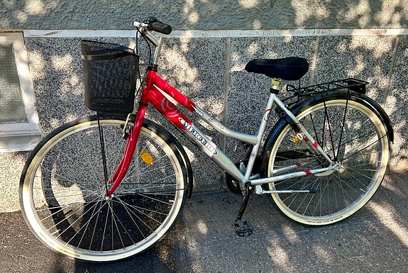 Bike for sale 28 inch