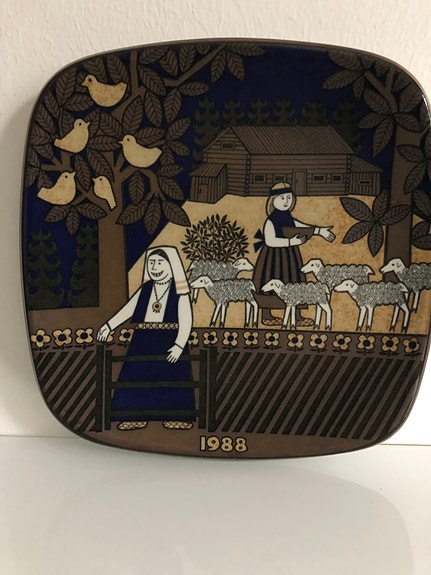 Arabia Kalevala vuosilautanen 1988
