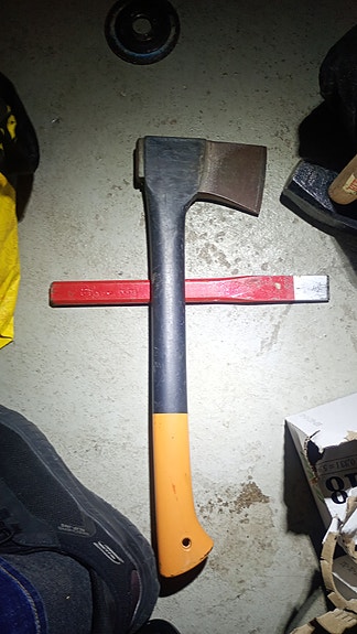 Fiskars kirves
