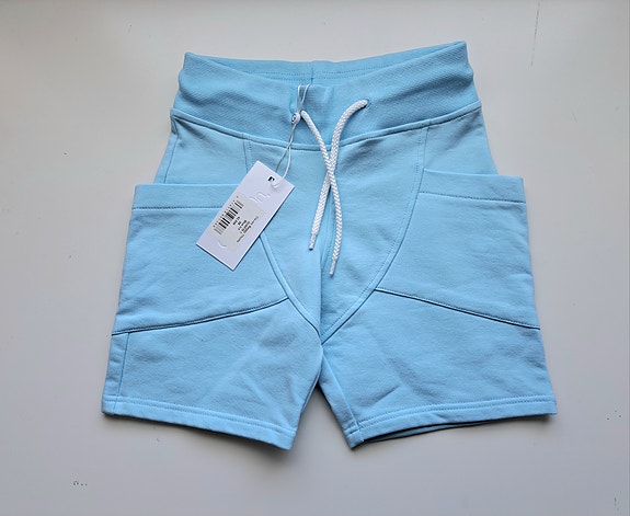 Gugguu shortsit 98
