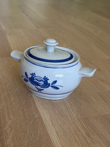 ARABIA BLUE ROSE SOKERIKKO, KÄSINMAALATTU