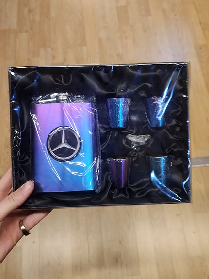 Mercedes-Benz -taskumattisetti, uusi lahjapakkaus