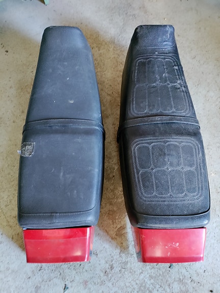 1982 Suzuki GT 125 X4 satula