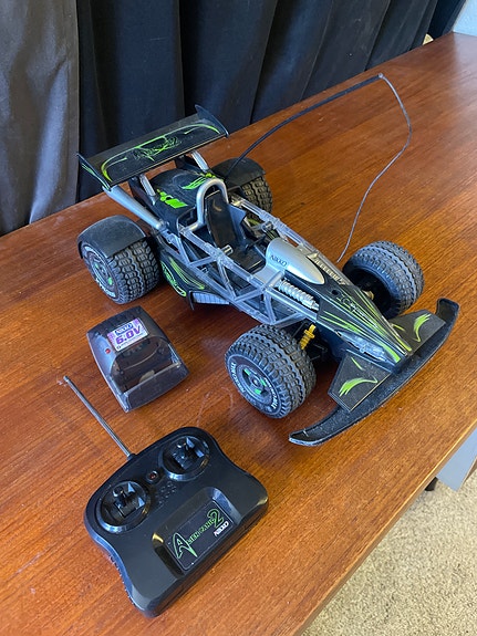 Nikko kauko-ohjattava auto (RC auto)