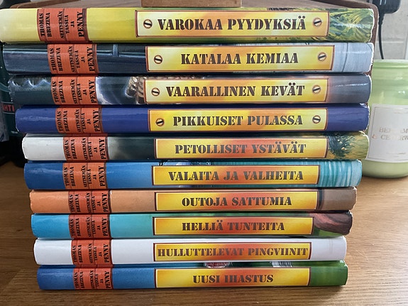 Iki-ihanat PENNY kirjat x 10