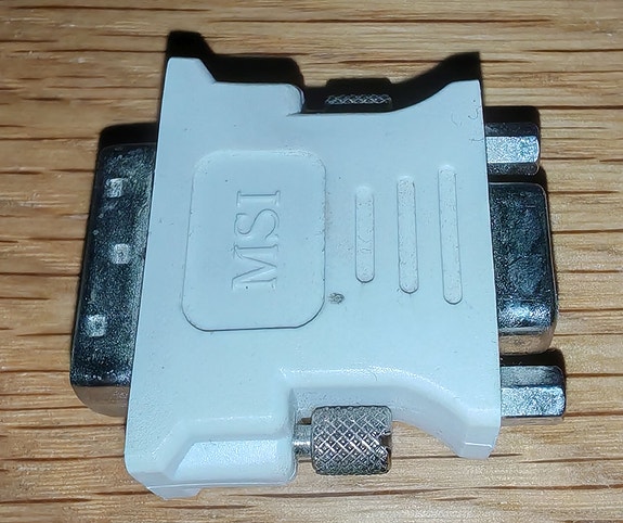 DVI VGA adapteri