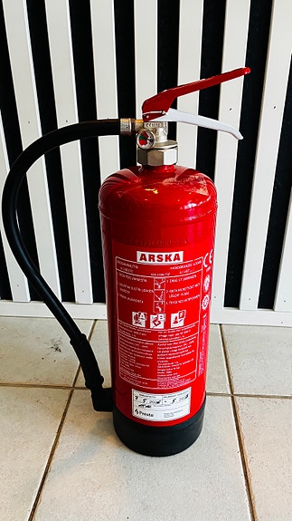 Arska jauhesammutin 6 kg punainen