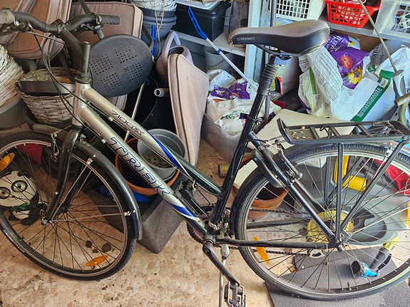 Trek naisten pyörä