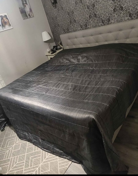 Luhta päiväpeitto mustan hopea 270x270