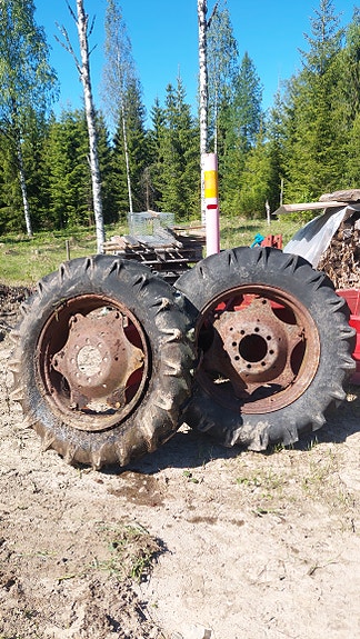 Zetorin takarenkaat