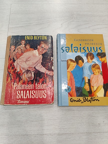 Enid Blyton, Viisikko-kirjat