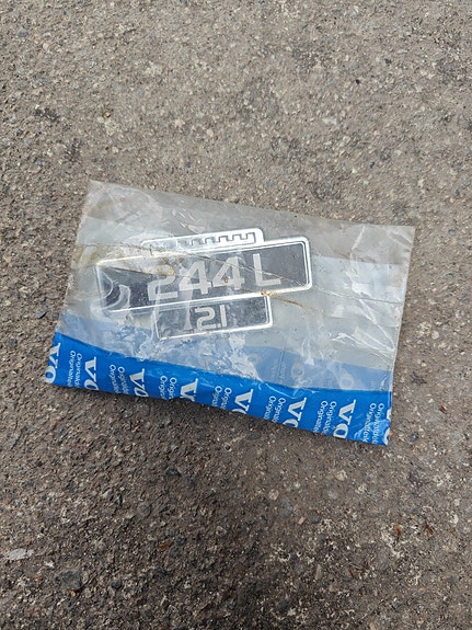 Volvo uusi 244 merkki