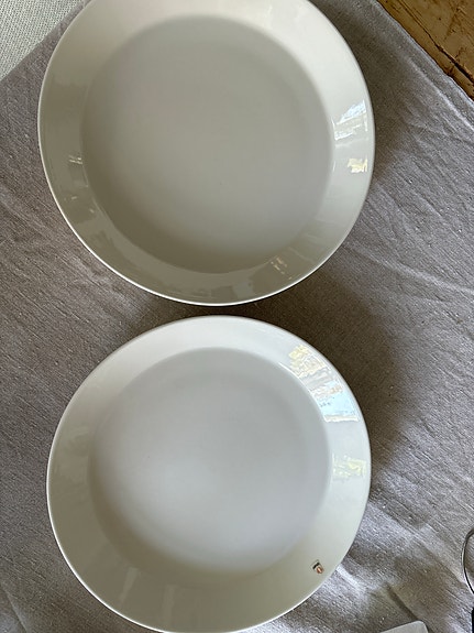 Iittala valkoiset lautaset