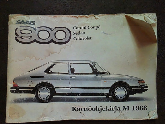 Saab 900 käyttöohjekirja M 1988