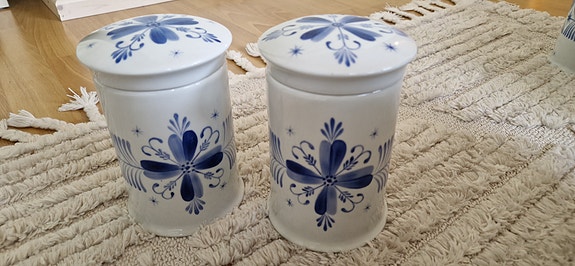 2x Arabia purkki, käsinmaalatut